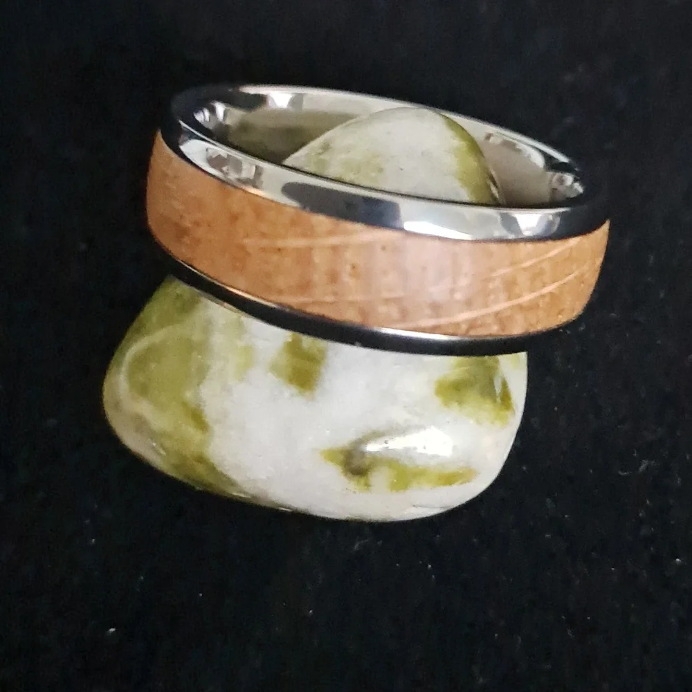 Whisky Barrel Titanium Mens Ring. Sizes 9 & 10‎
